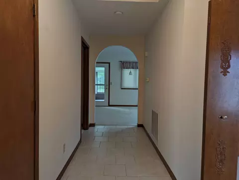 5678 Fox Ridge Dr, Springfield, OH 45503 photo 13
