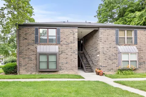 5844 Hallridge Cir #C, Columbus, OH 43232