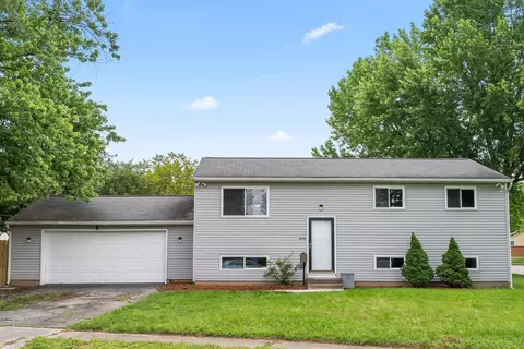 2742 Brownfield Rd, Columbus, OH 43232
