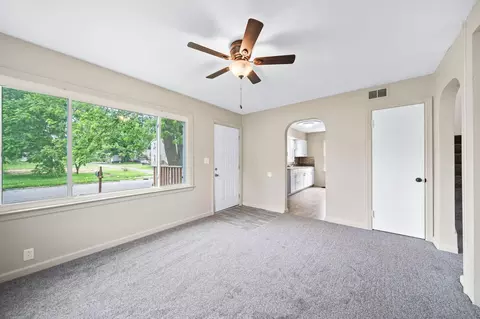 631 Universal Ave, Marion, OH 43302 photo 11