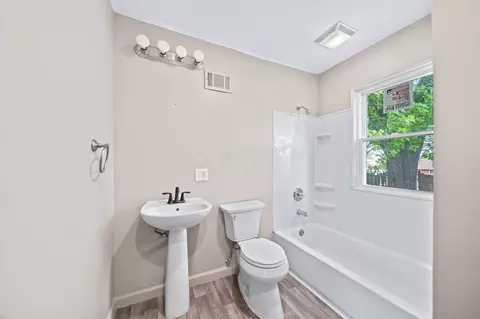 631 Universal Ave, Marion, OH 43302 photo 17