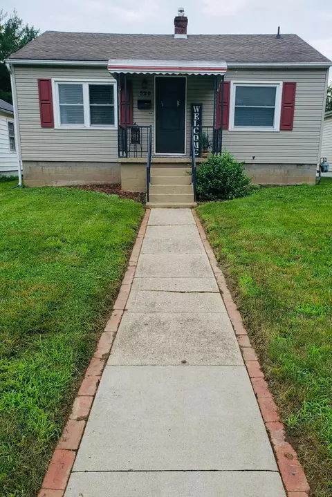 520 Maud Ave, Lancaster, OH 43130