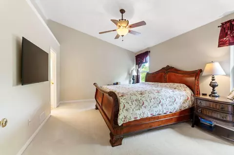 Bedroom - 7672 Tullymore Dr, Dublin, OH 43016 photo 1 of 8
