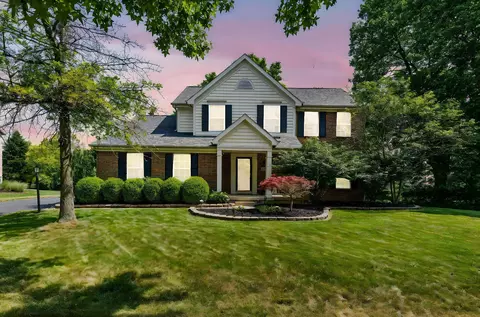 Exterior - 7672 Tullymore Dr, Dublin, OH 43016 photo 2 of 19
