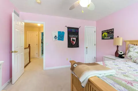 Bedroom - 7672 Tullymore Dr, Dublin, OH 43016 photo 7 of 8