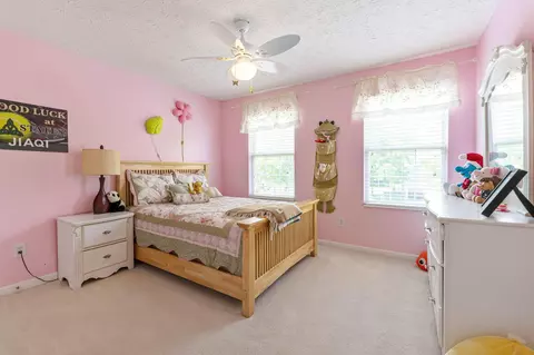 Bedroom - 7672 Tullymore Dr, Dublin, OH 43016 photo 5 of 8