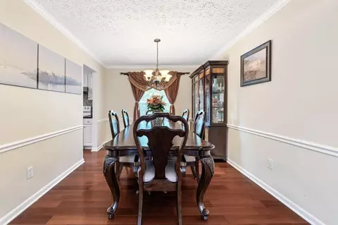 Dining - 7672 Tullymore Dr, Dublin, OH 43016 photo 1 of 4