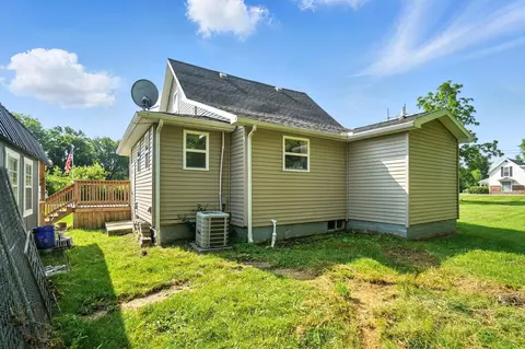 Exterior - 8897 Spain St S, Irwin, OH 43029 photo 17 of 22