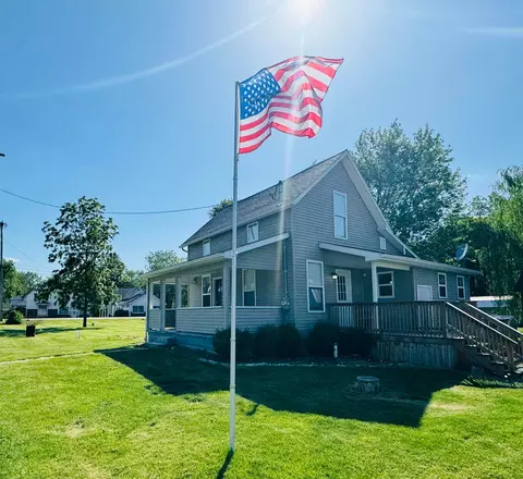Exterior - 8897 Spain St S, Irwin, OH 43029 photo 5 of 22