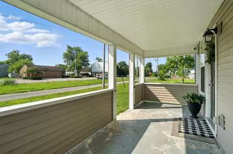 Exterior - 8897 Spain St S, Irwin, OH 43029 photo 10 of 22