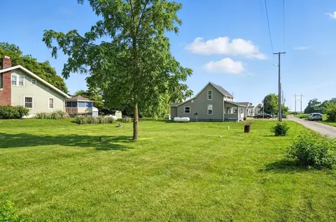 Exterior - 8897 Spain St S, Irwin, OH 43029 photo 21 of 22