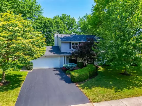 138 Somerset Rd, Delaware, OH 43015