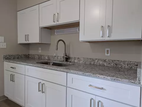 702 E Madison Ave, Springfield, OH 45503 photo 8