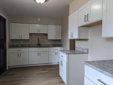 702 E Madison Ave, Springfield, OH 45503 photo 3