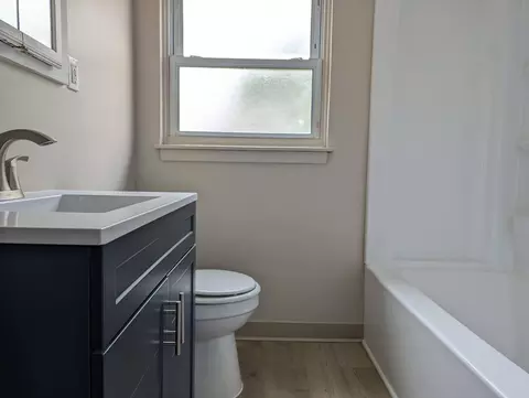 702 E Madison Ave, Springfield, OH 45503 photo 13