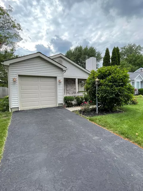 7581 Toweron Ln, Columbus, OH 43235