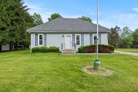 1716 Homer Rd NW, Utica, OH 43080