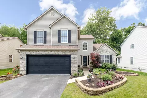 1812 Deer Crossing Dr, Marysville, OH 43040