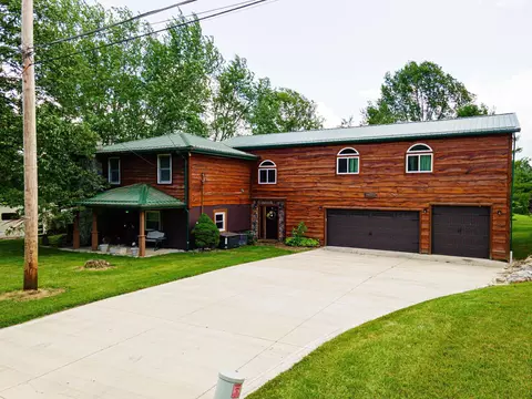 10726 Columbus Ave, Thornville, OH 43076