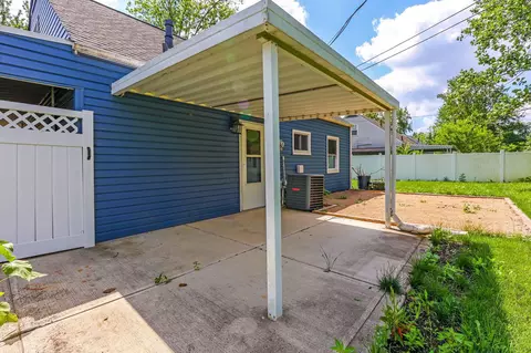 Exterior - 985 Bucknell Rd, Columbus, OH 43213 photo 3 of 12