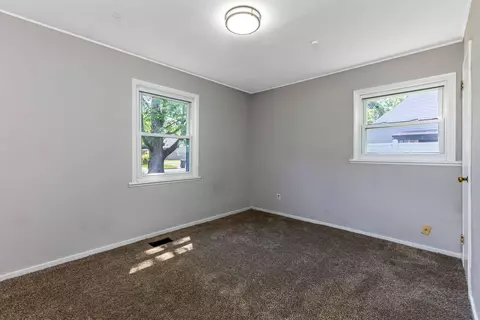 Bedroom - 985 Bucknell Rd, Columbus, OH 43213 photo 1 of 7