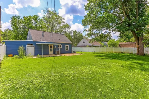 Exterior - 985 Bucknell Rd, Columbus, OH 43213 photo 10 of 12