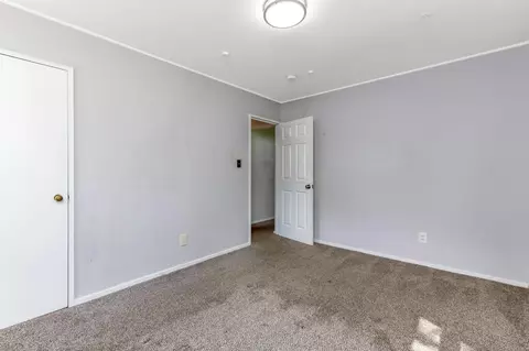Bedroom - 985 Bucknell Rd, Columbus, OH 43213 photo 3 of 7