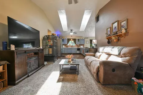 5728 W Ridgewood Rd, Springfield, OH 45503 photo 9