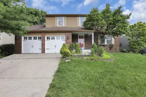 3286 Oakland Hills Dr, Pickerington, OH 43147
