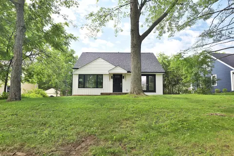 196 Park Blvd, Worthington, OH 43085