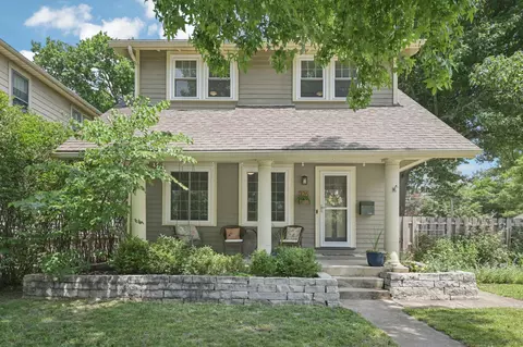 326 E Kelso Rd, Columbus, OH 43202