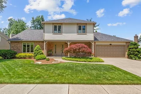1012 Ravine Ridge Dr, Worthington, OH 43085