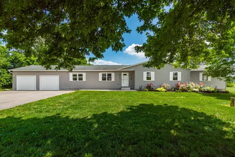 4795 Lake Rd, London, OH 43140