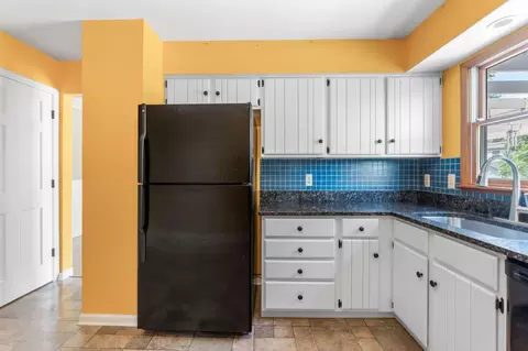 Kitchen - 3696 Klibreck Dr, Columbus, OH 43228 photo 3 of 3