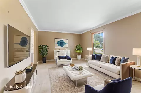 Living - 3696 Klibreck Dr, Columbus, OH 43228 photo 1 of 8