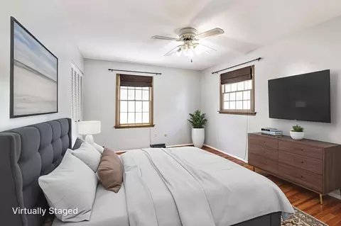 Bedroom - 3696 Klibreck Dr, Columbus, OH 43228 photo 12 of 15