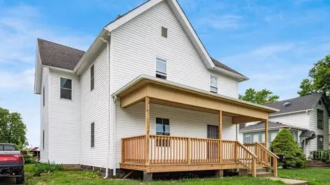 Exterior - 1117 E Main St, Coshocton, OH 43812 photo 2 of 2