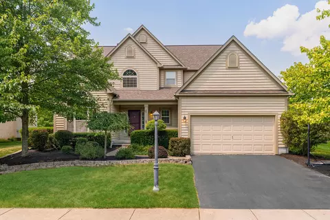 154 Wagon Trl S, Powell, OH 43065