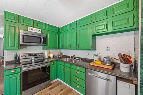 Kitchen - 313 Reed Ave, Marion, OH 43302 photo 1 of 4
