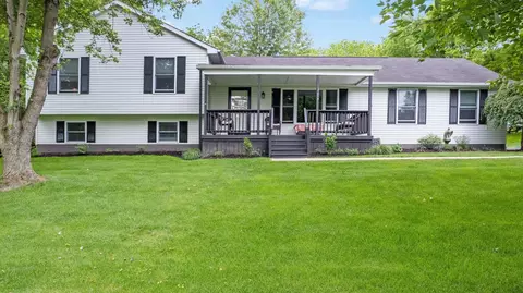 3760 Horseshoe Rd, Delaware, OH 43015