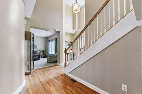 Entry Way - 13191 Brandon Cir, Pickerington, OH 43147 photo 6 of 12
