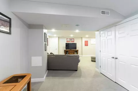 Entry Way - 13191 Brandon Cir, Pickerington, OH 43147 photo 12 of 12