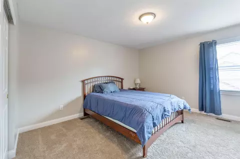 Bedroom - 13191 Brandon Cir, Pickerington, OH 43147 photo 15 of 18
