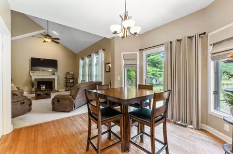 Dining - 13191 Brandon Cir, Pickerington, OH 43147 photo 3 of 3