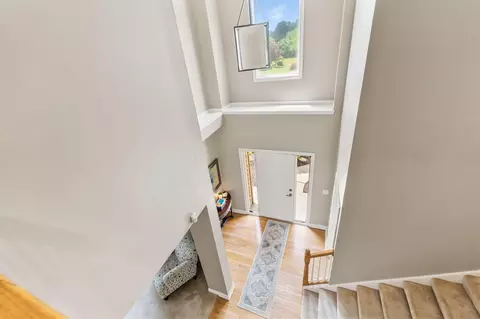 Entry Way - 13191 Brandon Cir, Pickerington, OH 43147 photo 11 of 12