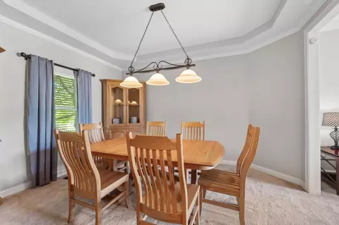 Dining - 13191 Brandon Cir, Pickerington, OH 43147 photo 2 of 3