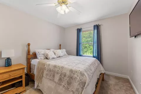 Bedroom - 13191 Brandon Cir, Pickerington, OH 43147 photo 7 of 18