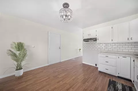 Entry Way - 113 Sturgeon St, Springfield, OH 45506 photo 1 of 1