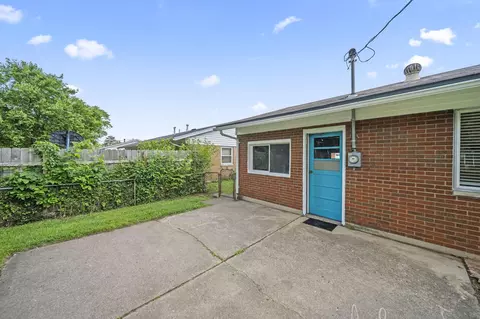 Exterior - 113 Sturgeon St, Springfield, OH 45506 photo 5 of 9