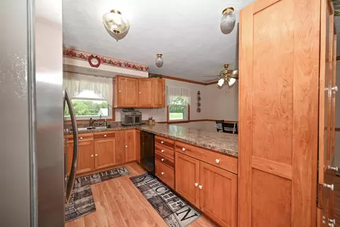 2862 Harmony Dr, Marion, OH 43302 photo 13